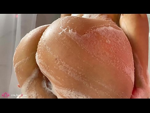 ❤️ Brunete masturbē makstiņu ar vibratoru līdz intensīvam orgasmam dušā ❌ Kvalitatīvs sekss pie mums lv.analizatorkrovi.ru
